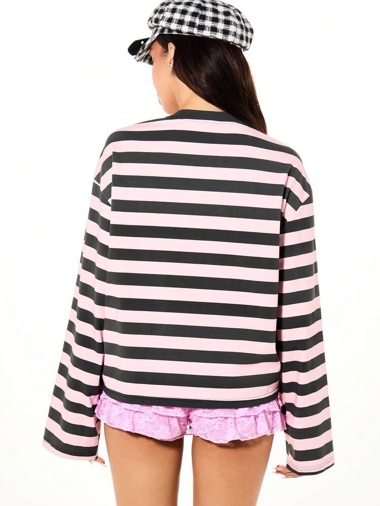 SUMWON Maglietta oversize a maniche lunghe a righe con stampa grafica, design insolito, morbida in misto cotone, scollo a ciambella, adatta per San Valentino