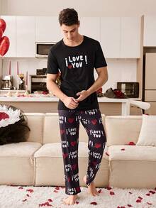 CoupledUp Conjunto de pijama de 2 piezas para hombre con pantalón a cuadros y estampado de elementos del Día de San Valentín (letra y corazón), de manga corta - Negro - Ver 4