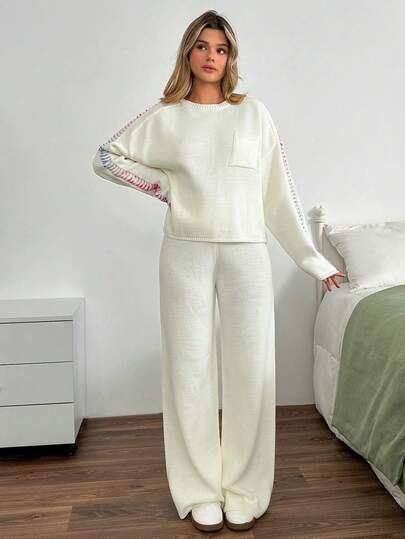 SHEIN Conjunto de 2 peças feminino com suéter e calça de tricô aconchegantes, com detalhes coloridos em contraste e costura artesanal.