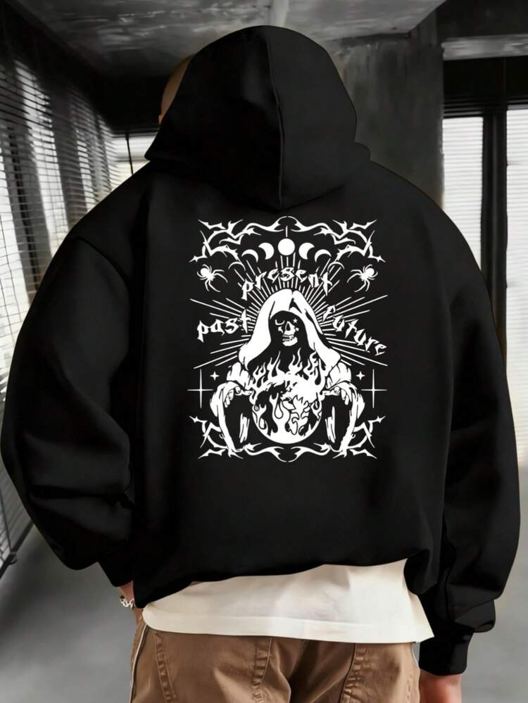 Hombre005-1 ¡Oferta limitada! Sudadera con capucha Cremallera Sudadera con capucha y cremallera unisex de alta calidad. Cálida, cómoda y trendy  ahorra hoy en tu básico de temporada Gorra con capucha negra con un diseño único en el costado posterior, featuring una figura de un calavera con un aura de fuego y elementos místicos como las lunas y las arañas, que transmite un estilo oscuro y atractivo - Negro - Añade 1