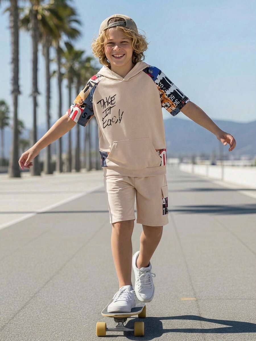 SHEIN Fantacosmos 青少年男孩字母圖案拉幫袖連帽衫和短褲