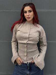 Bearsaez Women's Light Gray Relaxed-Fit Knit Cardigan | Cropped Boxy Silhouette With Waist-Defining Buttons & Drop Shoulder For Effortless Preppy Style,French Style,Minimalist Style,Chic Autumn,Wardrobe Basic,Autumn Outfits For Women,Fall - Camel - View 4
