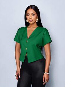 SOLERSUN Women's Solid Color V-Neck Metal Button Asymmetric Hem Elegant Short Sleeve Blouse - Dark Green - View 4