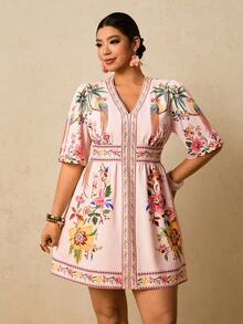 Travachic Plus Size Women V-Neck Short Sleeve Fitted Mini Dress, Pink Floral Print Dress, Romantic Holiday Island Vacation Dress
