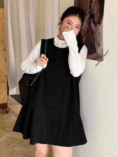 Dazy Plus Wool Fabric Sleeveless Babydoll Crop Top, Casual Plus Size Black Mini Dress For Women