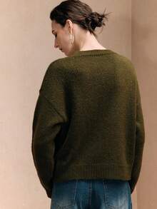 Arave 女士复古刺绣圆领长袖毛衣 - 軍綠色 - 查看 3