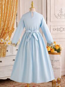 SHEIN Gaun Anak Perempuan Lengan Panjang Gaya Timur Tengah, Biru Muda, Musim Gugur, Elegan, Modis, Bergaya, Nyaman, Santai, untuk Pesta di Luar Ruangan - Baby Blue - View 2