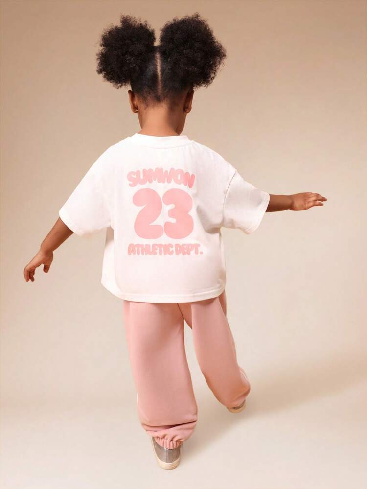 Zestaw: koszulka z grafiką i spodnie dresowe z różowym nadrukiem