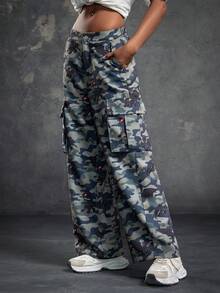SHEIN How to Train Your Dragon Women's Casual Camouflage Multi-Pocket Cargo Pants - Army Green - View 3