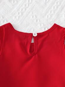 SHEIN Playful Pals 2件套婴儿/幼儿男女通用0-3岁时尚可爱3D蝴蝶结装饰无袖上衣和短裤套装，适合日常穿着、度假、春夏穿着 - 紅色 - 查看 7