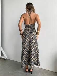 Siren Gaze Women's Elegant Casual Plaid Halter Neck Backless V-Neck Flared Hem Maxi Dress, Summer Vacation Holiday Outfit, Party Wedding Guest Graduation Easter Formal Dress Checkered Dress Women's Midi Dress Midi Dress Plaid Dress Casual Midi Dress - Chocolate Brown - View 2