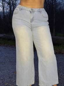 MelDlgn Jeans rectos de talla grande de corte regular en color azul