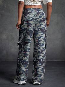 SHEIN How to Train Your Dragon Women's Casual Camouflage Multi-Pocket Cargo Pants - Army Green - View 2