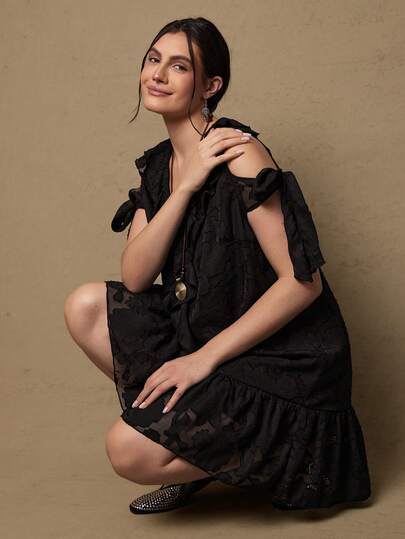 Freevana Plus Size Solid Color Printed Casual Dress Black Dress Elegant Dress Summer Dresses Holiday Dress, Beach Dress, Party Gown, Back-To-School Season, Dress With Tie-Up Sleeves, Chiffon Fabric, Cutwork Fabric, Bohemian, Brunch, Summer, Sexy.