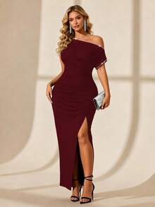 Cravure Plus Size Women's Solid Color Elegant Asymmetric Neck Bodycon Dress With High Slit - Burgundy - View 1