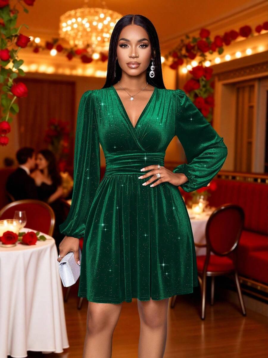 SOLERSUN 女士冬季假日服装，优雅性感的新年派对、圣诞节，酒红色针织V领收腰小摆亮片迷你裙 - 綠色 - 查看 1