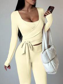 Sovereign Charm Bộ đồ thể thao nữ 3 món, gồm áo thun dài tay, áo hai dây điều chỉnh được và quần ống rộng cạp cao, thích hợp cho mặc thường ngày, chạy bộ, yoga, tập gym, tennis, mọi mùa. - Màu vàng - Xem 2