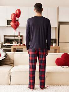CoupledUp Conjunto de pijama a cuadros con eslogan en forma de corazón para parejas, pijama para hombres, conjunto de pijama, ropa de dormir, conjunto de pijamas a juego para parejas - Multicolor - Ver 3