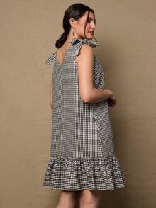 SHEIN VCAY Plus Size Women Plaid Bow Shoulder Decor Button Design Sleeveless Dress - Black and White - View 5