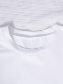SHEIN 两件套休闲百搭豹纹背带裤+白色长款T恤套装，适合青少年女孩，胸前带口袋，裤子上也有两个口袋，适合秋冬季外出、旅行、购物、散步等场合。 - 彩色 - 查看 6