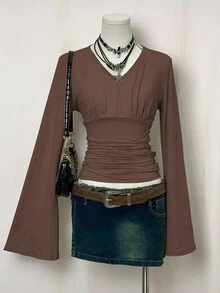 EgrlEra Áo thun dài tay cổ chữ V dáng ôm, màu trơn, phong cách tối giản - màu nâu - Xem 1