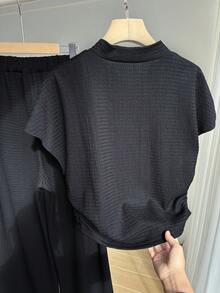 SHEIN EZwear Plus Size Textured Knit T-Shirt And Long Pants, Casual Pleated Drawstring Two-Piece Set 2 Pieces Sets Woman - Black - View 2