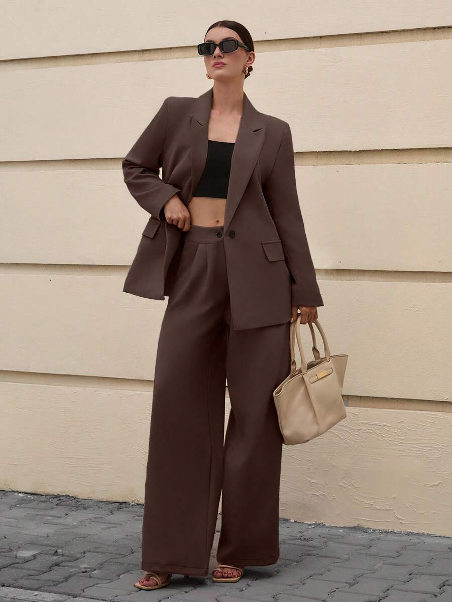 EURMUSE Modischer Pendler-Anzug in Unifarbe aus Jacke und Hose - Braun - Übersicht 1