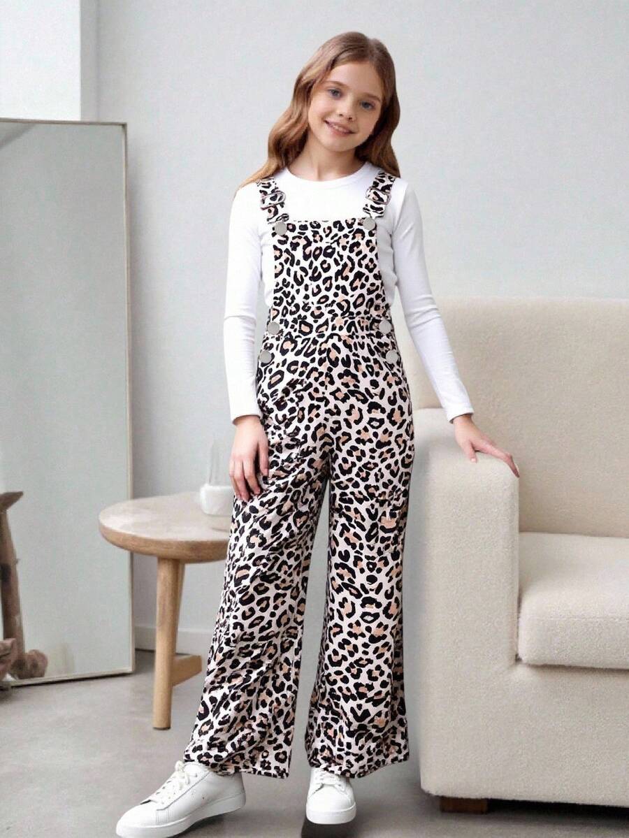 SHEIN 2pcs/Set Casual Versatile Leopard Print Bib Pants & Long White T-Shirt Set For Tween GirlsWith Pocket On Chest And Two Pockets On Pants, Suitable For Autumn/Winter Outings, Travel, Shopping, Walking - Multicolor - View 1