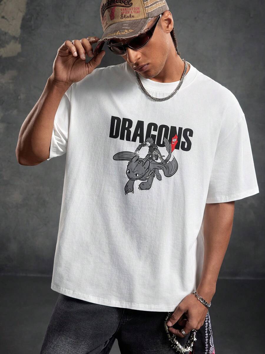 SHEIN How to Train Your Dragon 男士休闲日常通勤卡通字母印花落肩宽松短袖白色T恤，夏季 - 白色 - 查看 1
