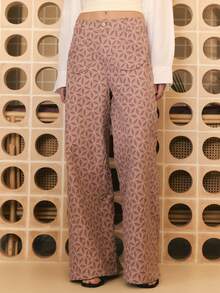 Nöista Wide-Leg Pants In Mauve With A 3d Geometric Quilted Texture. Designed With Rounded Patch Pockets And A Relaxed, Modern Fit. Spring , Spring Break , Spring , Casual , And Vacation Looks. - Dusty Pink - View 7