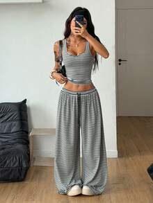 Coolane 女士夏季演唱会服装街头风Y2K休闲日常运动装辣妹风V领束身衣弹力背心和宽松低腰裤两件套 - 黑與白 - 查看 2
