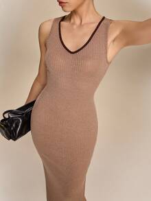 Hanevo 优雅无袖侧开衩修身连衣裙，适合通勤 - 彩色 - 查看 3