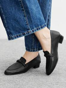 CUCCOO BIZCHIC Women's Pointed Toe Casual/Commute Slip-On Shoes - Black - View 4