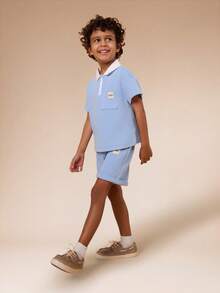 SUMWON Jungen Poloshirt mit Kragen und passende Shorts Set mit Brusttasche und Reißverschluss-Leiste, sommerliches, lässiges, aufeinander abgestimmtes Outfit für Kinder - Blau - Übersicht 7