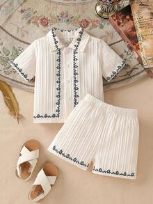 SHEIN Baby Boy Geometric Pattern Patchwork Collar Short Sleeve Shirt And Shorts Set - Apricot - View 1