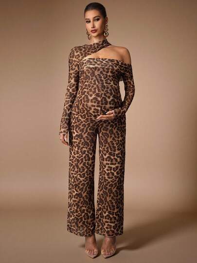 MaterniChic Mono de manga larga con hombros descubiertos y estampado de leopardo para maternidad