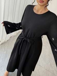 Al Najma Plus Size Women's Autumn Black Beaded Waist Belt A-Line Elegant Arabic Style Dress - Black - View 4