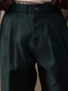 SUMWON Herren Gerade geschnittene Waldhose mit sauberer Taille und Faltendetails für Business Lässig, Büro und Alltagskleidung