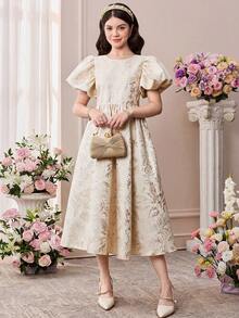 SHEIN Pitira 杏色优雅圆领提花连衣裙，收腰设计，泡泡袖，适合少女穿着，可作宫廷派对礼服，也适合晚宴和婚礼等场合。 - 杏色 - 查看 5