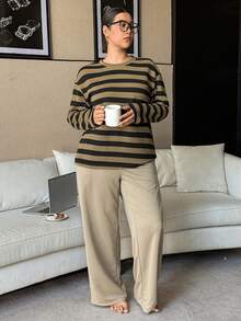 Dazy Plus 2pcs/Set Casual Striped Loose Fit Crew Neck Long Sleeve Top And Straight Leg Pants Pajama Set, Plus Size Women, Spring/Autumn - Green - View 4