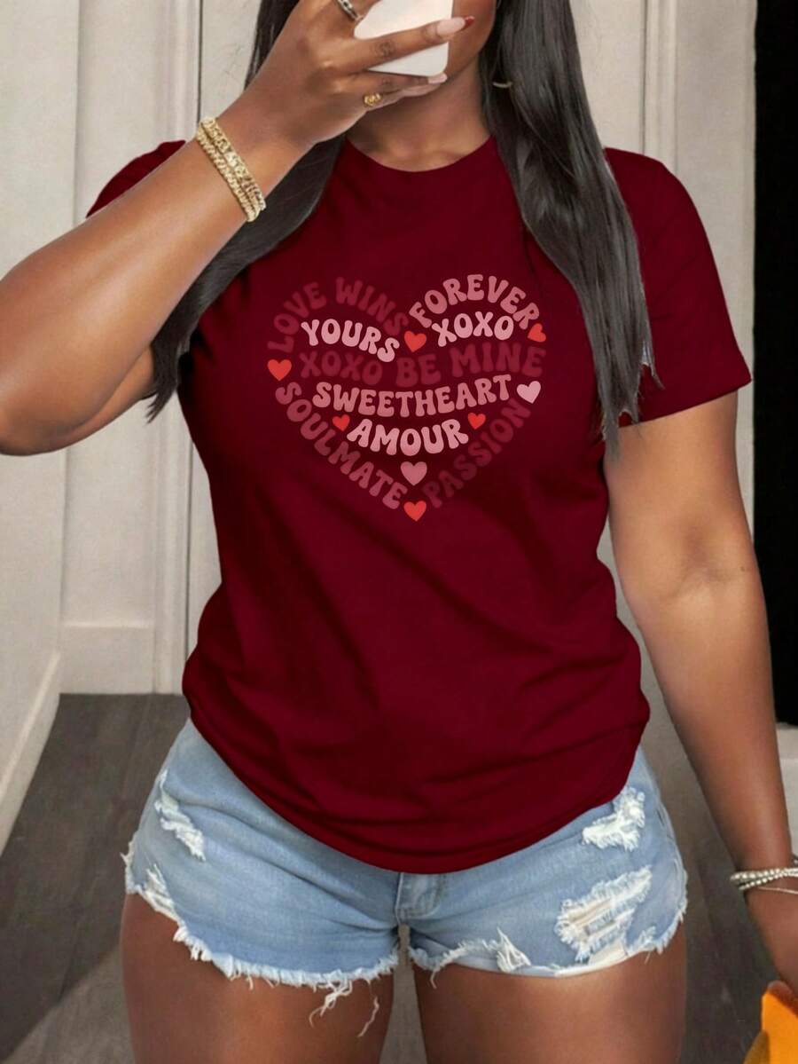 Camiseta de algodón para mujer con estampado de corazón en forma de texto amoroso y corazones rojos para San Valentín y ocasiones románticas - Burdeos - Ver 1