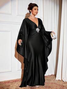 Cravure Vestido largo de fiesta/banquete de punto con escote en V profundo, decoración de cuentas y volumen, talla grande, color borgoña - Negro - Ver 4