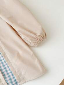 SHEIN Baby Girl Elegant Cute Bow Patchwork Plaid Short Sleeve Dress Elegant And Adorable Short-Sleeved Dresses For Baby Girls, Featuring 3D Bow Detailing And Plaid Trim; Cute And Casual Khaki Dresses; Blue And White Plaid Dresses With 3D Bow Detailing; Puff Sleeve Dresses; Suitable For Both Indoor And Outdoor Wear. - Multicolor - View 6