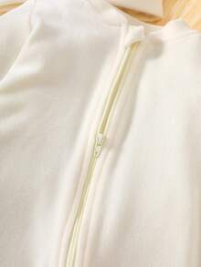 SHEIN 秋季婴儿，新生儿米色熊印花连帽拉链连脚连体衣，休闲可爱婴儿服装套装 - 杏色 - 查看 4