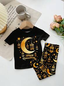 SHEIN 星月印花、灯饰印花、亲子套装、时尚套装、家庭套装、穆斯林套装、礼品套装、伊斯兰套装、少女休闲简约修身舒适圆领短袖长裤家居服，适合所有季节 - 彩色 - 查看 2