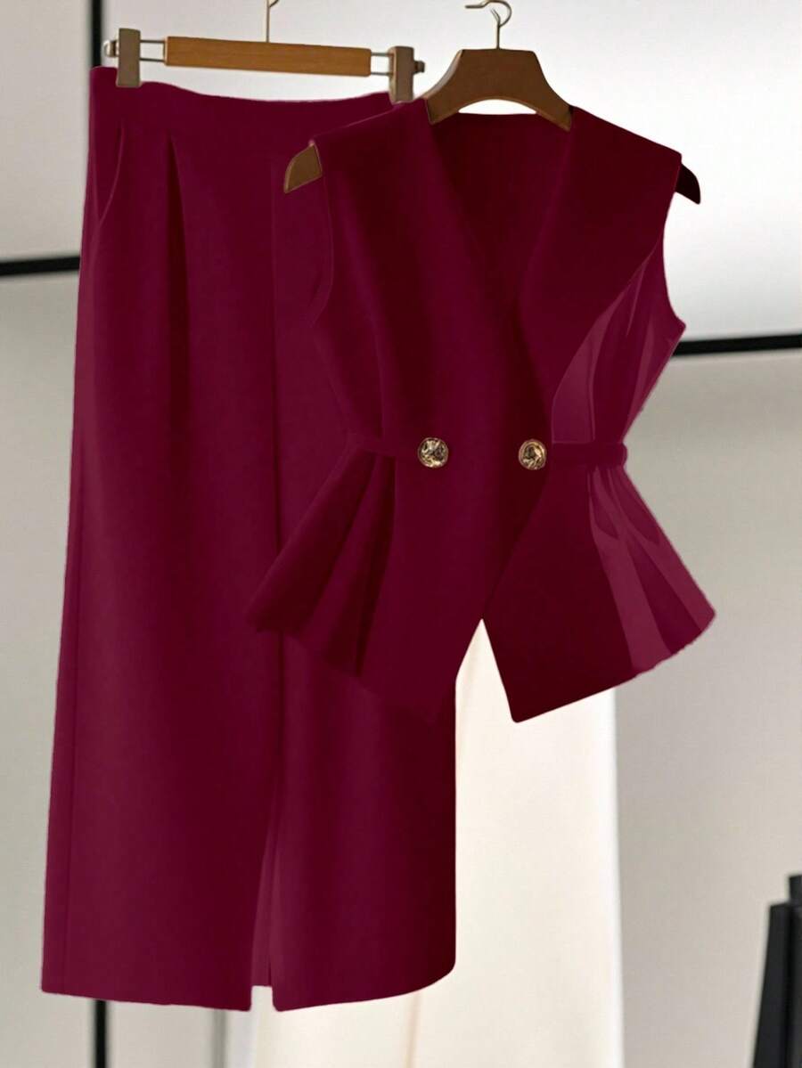 Franclia Bộ đồ nữ gồm áo croptop không tay cổ chữ V buộc dây và quần ống đứng cạp chun, trang phục công sở thường ngày. - Màu Đỏ Sâu - Xem 1