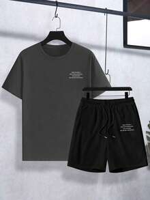 Manfinity Homme 男士标语印花圆领短袖休闲T恤和抽绳腰短裤套装 - 彩色 - 查看 2