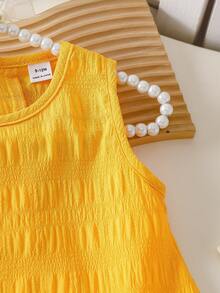 SHEIN Playful Pals 女婴荷叶边无袖纯色连衣裙，简约休闲夏季舒适百搭公主裙，适合外出或叠穿 - 黃色 - 查看 5