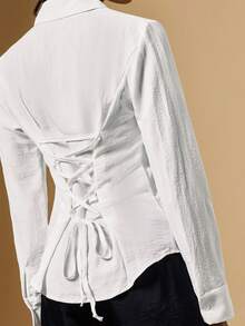 Briarwyn Áo sơ mi dài tay dáng ôm, cài nút phía trước, thắt eo, thích hợp cho mùa thu/đông, thêu logo nhỏ - Nhiều màu - Xem 4