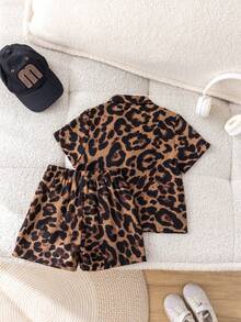 SHEIN 2pcs Kids Boys Leopard Print Lapel Short Sleeve Cardigan & Elastic Waist Shorts Set, Suitable For Spring/Summer - Multicolor - View 3